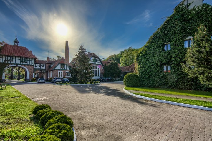 Kadyny Folwark Hotel & SPA