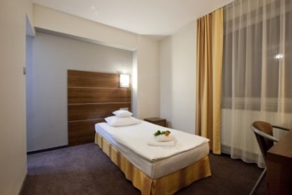hotel *** - Hotel Tychy - zdjęcie 8