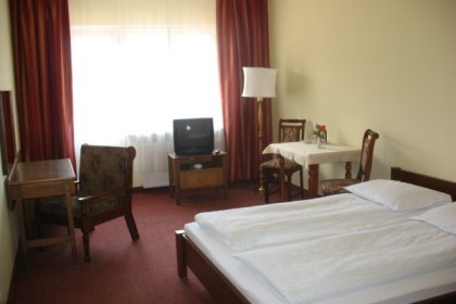 hotel *** - Hotel Mazury - zdjęcie 3