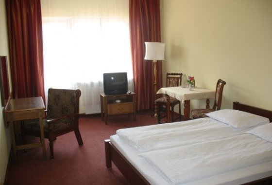 hotel *** - Hotel Mazury - Pokoje - zdjęcie 2