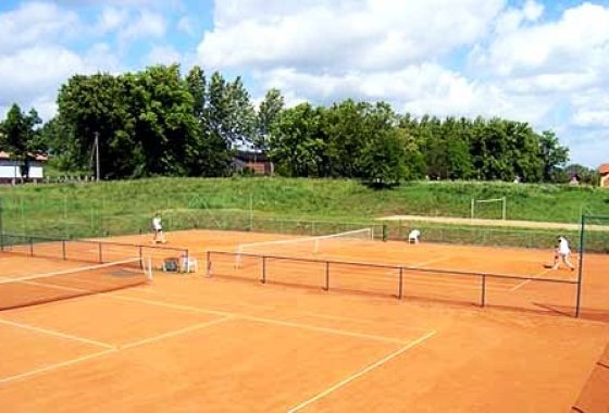 zamek - Zamek w Krokowej - Usługi - zdjęcie 1
