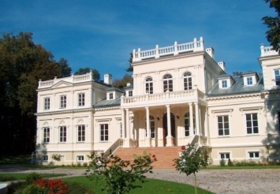pałac - Pałac Chojnata