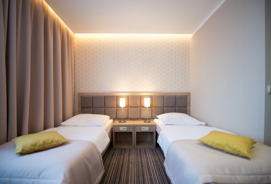 hotel *** - Almarco Hotel & Restaurant - Pokoje - zdjęcie 8