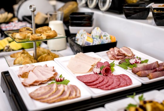 hotel *** - Almarco Hotel & Restaurant - Usługi - zdjęcie 8