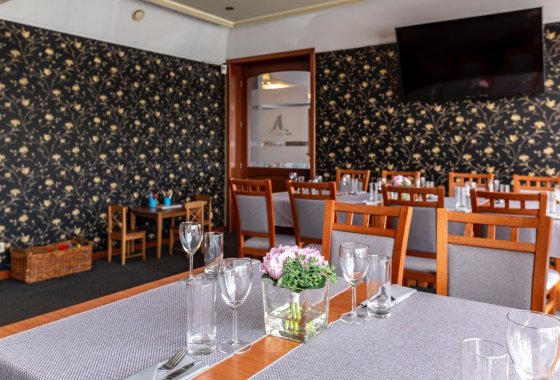 hotel *** - Almarco Hotel & Restaurant - Usługi - zdjęcie 16