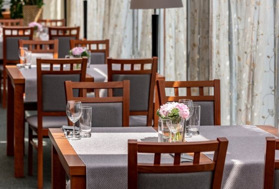 hotel *** - Almarco Hotel & Restaurant - Usługi - zdjęcie 17